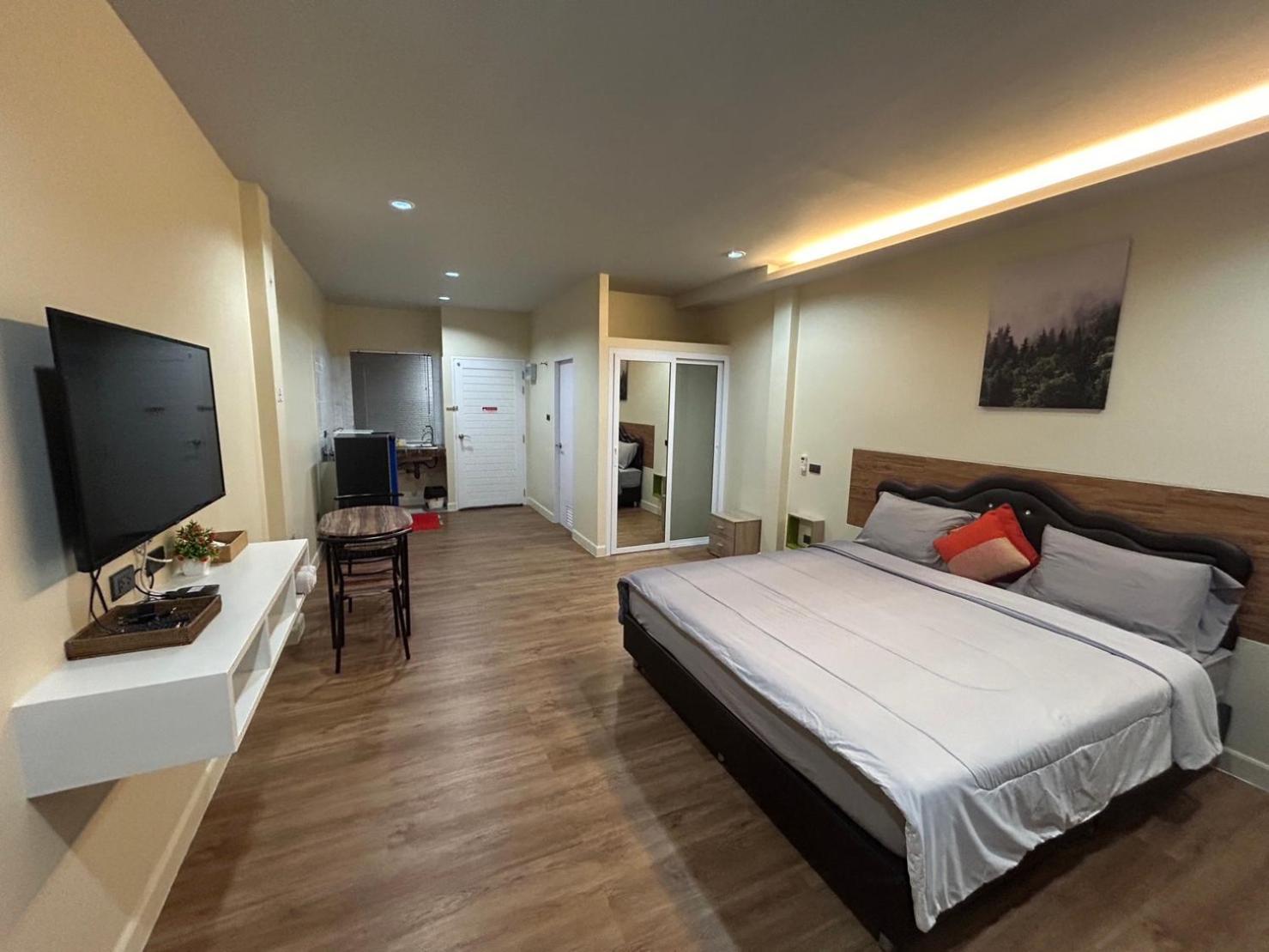 Triple J Hometel Strand Bang Tao Exterior foto